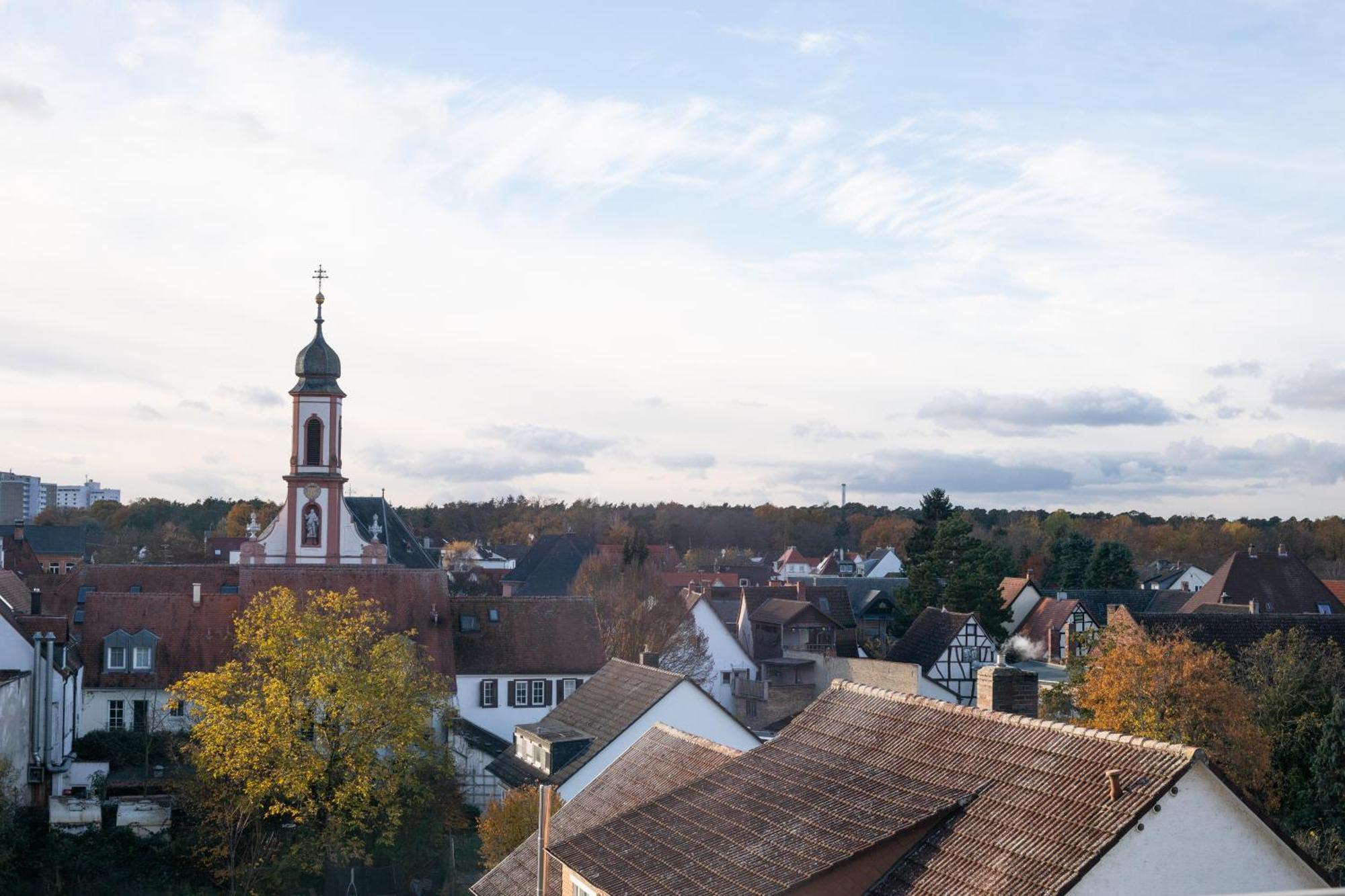 Mein Schlosshotel Heusenstamm Buitenkant foto